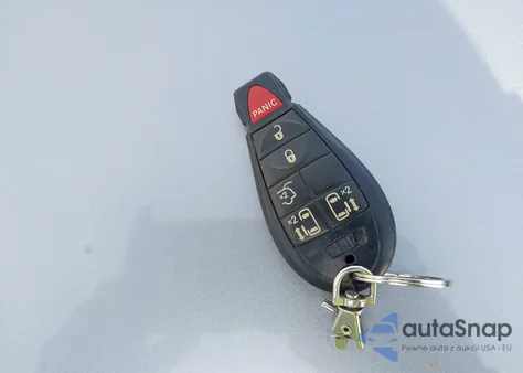 2013 Chrysler Town & Country Touring из США, поврежденный, VIN 2C4RC1BG2DR769593